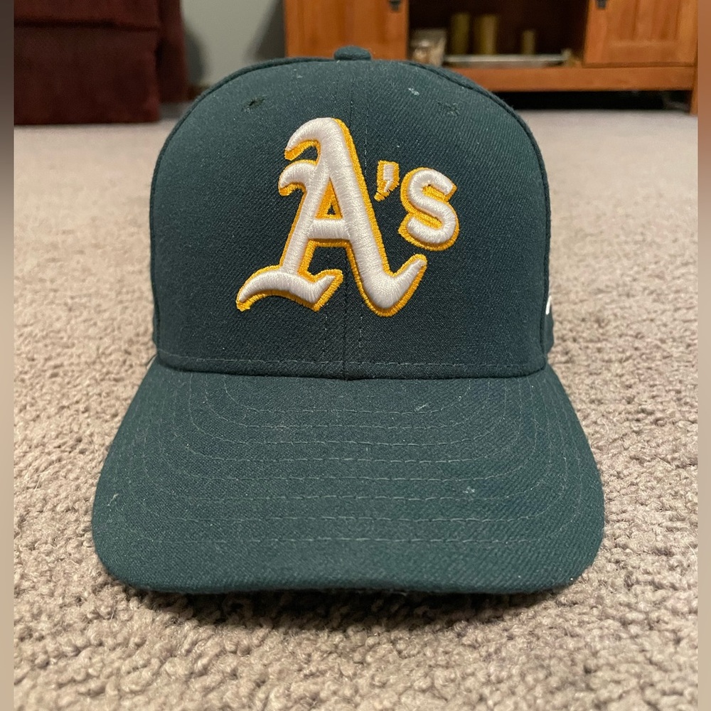 Size 7 New Era Oakland Athletics A’s Fitted Official On Field Hat